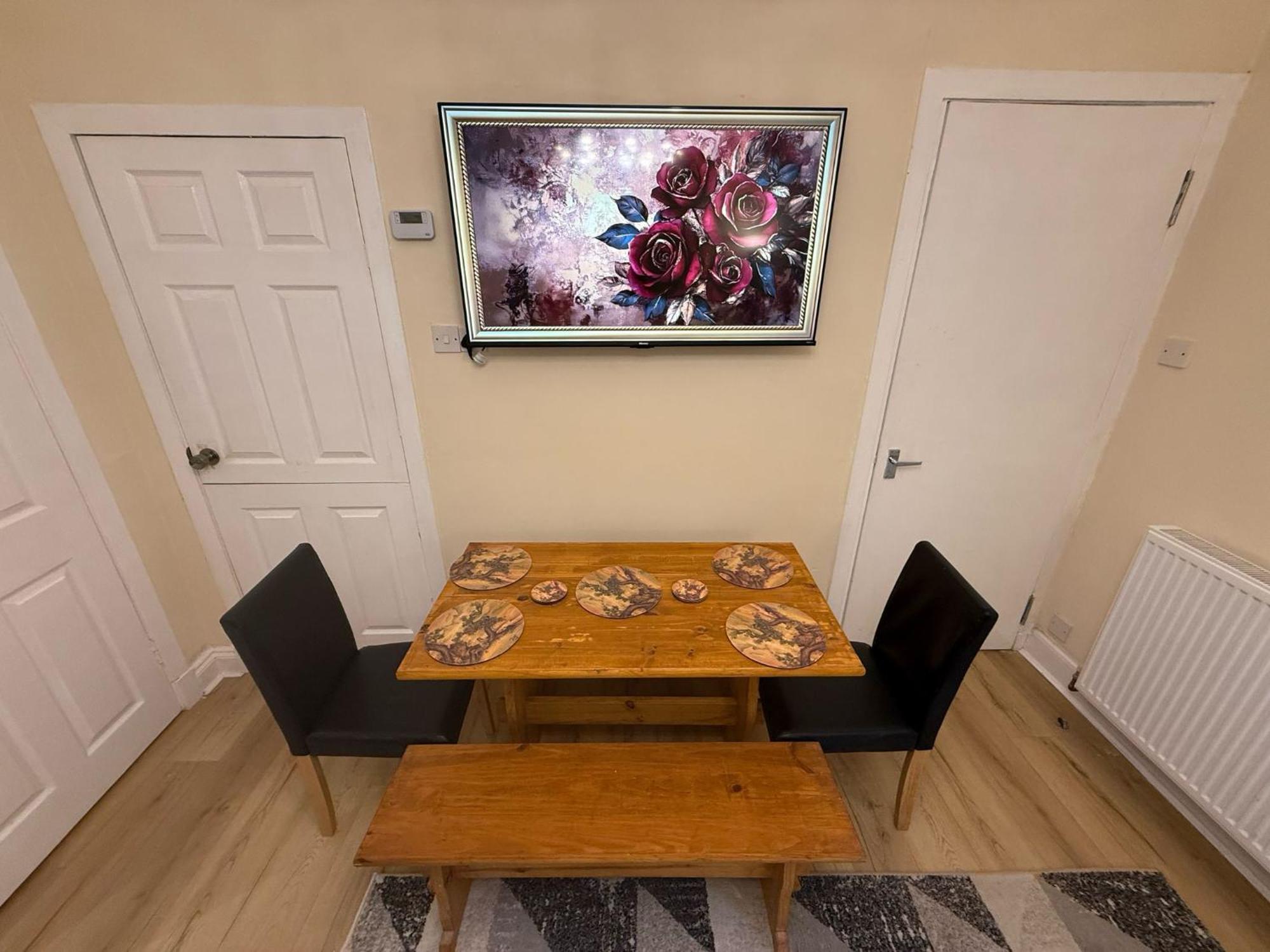 Apartment One Bedroom Flat In Old Town , Heart Of Flat Sleeps 6 EDI