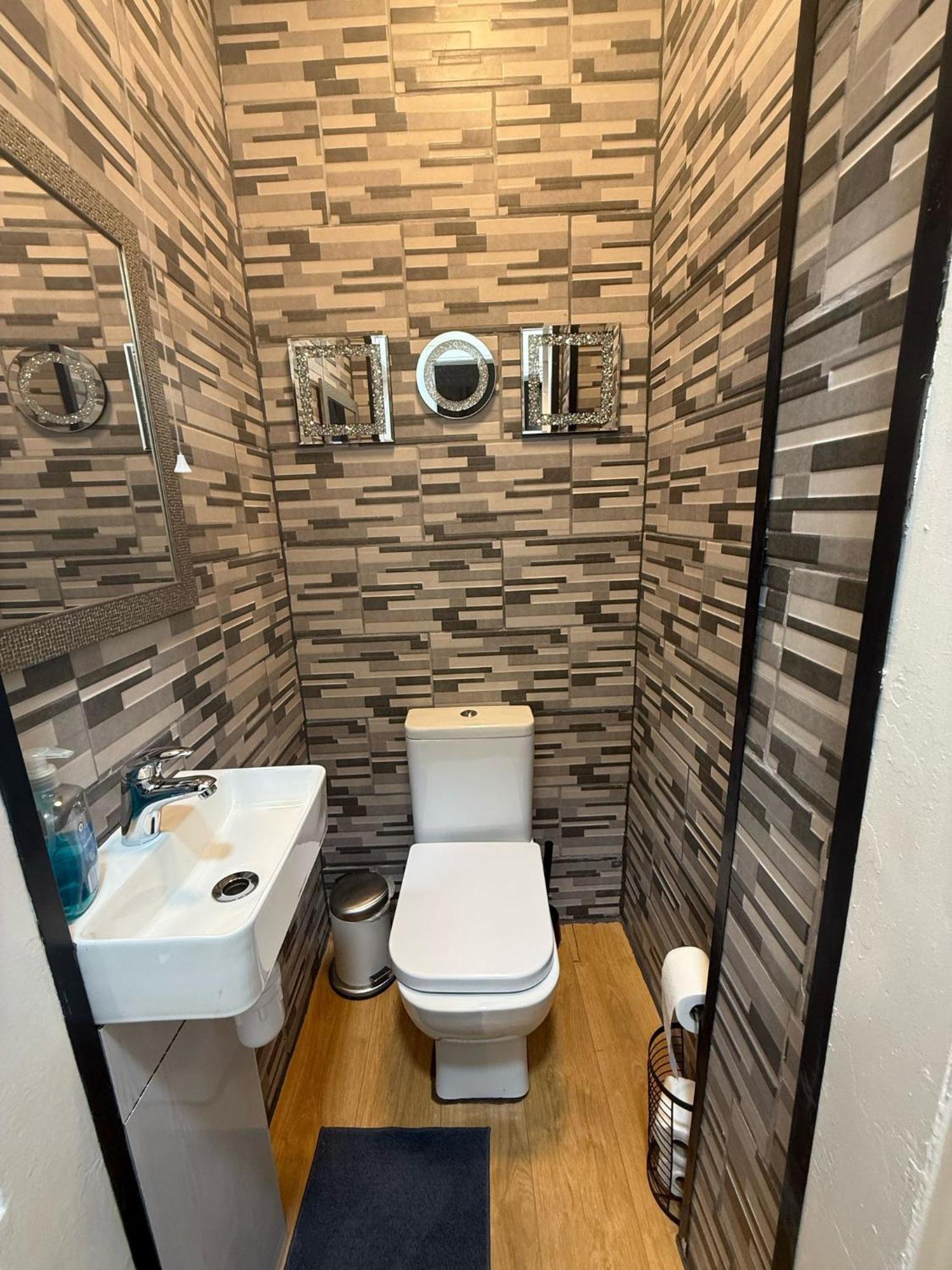 One Bedroom Flat In Old Town , Heart Of Flat Sleeps 6 Apartment EDI