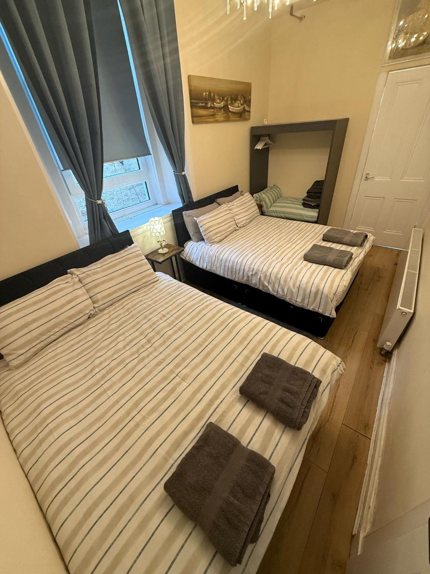 One Bedroom Flat In Old Town , Heart Of Flat Sleeps 6 * Édimbourg